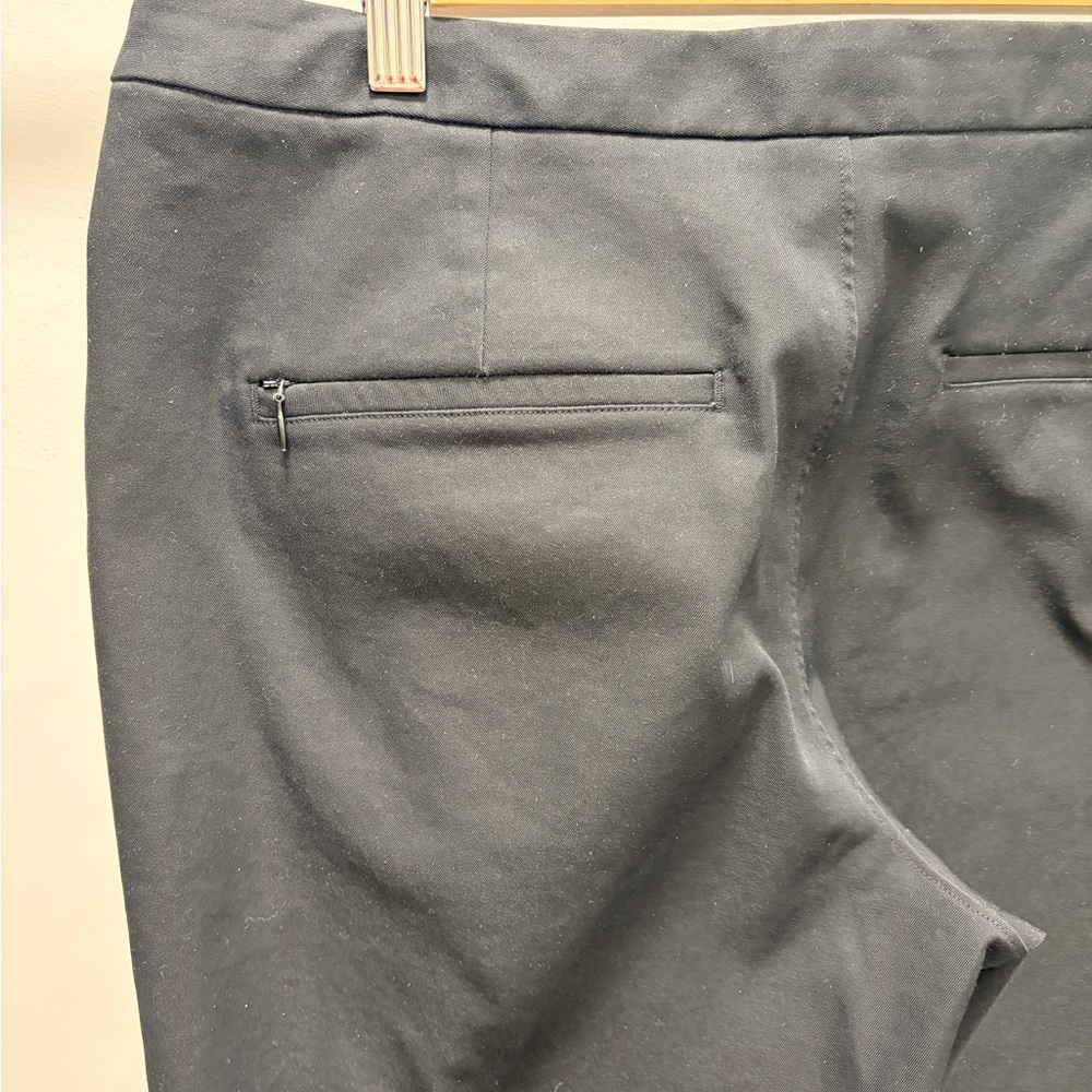 lululemon athletica women’s Size 10 black pants - Picture 4 of 5
